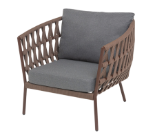 Кресло плетеное для уличных кафе и ресторанов